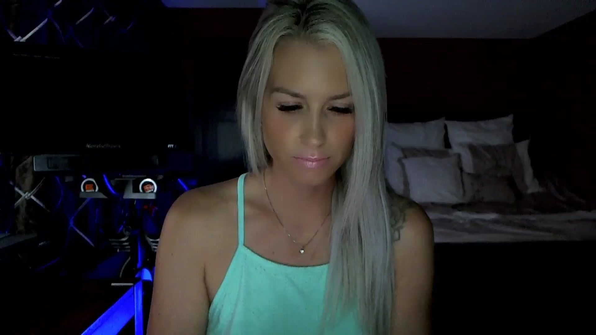 Gallery image thumbnail from Cora9's myfreecams stream on, 08/30/2023, 04:36 image 2 of 20
