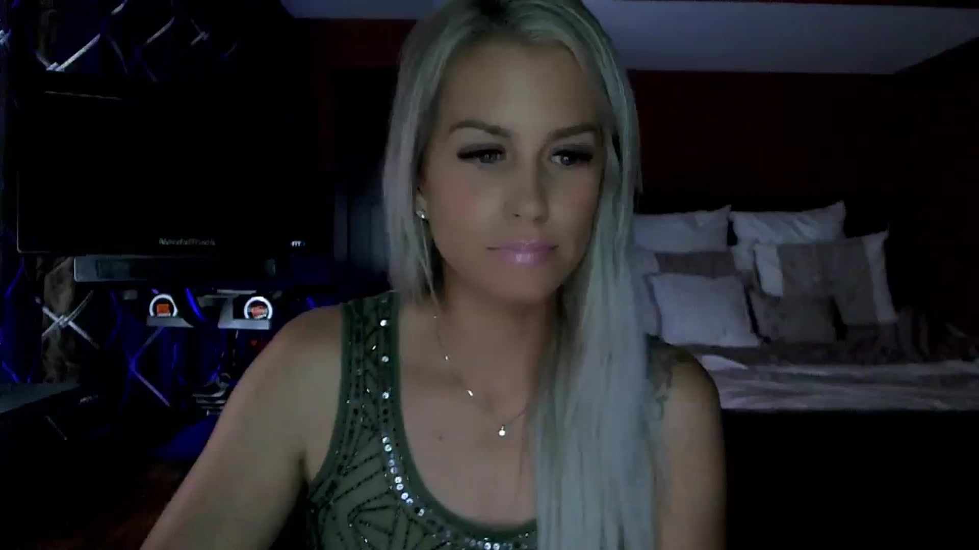 Gallery image thumbnail from Cora9's myfreecams stream on, 09/07/2023, 04:26 image 6 of 20