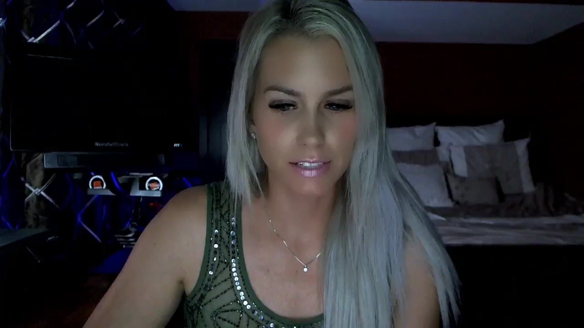 Gallery image thumbnail from Cora9's myfreecams stream on, 09/07/2023, 04:26 image 5 of 20