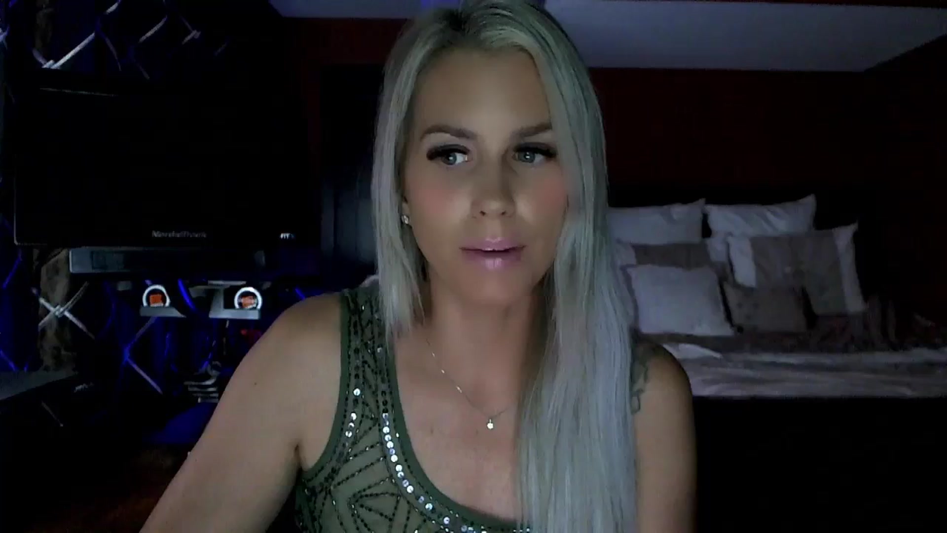Gallery image thumbnail from Cora9's myfreecams stream on, 09/07/2023, 04:26 image 10 of 20