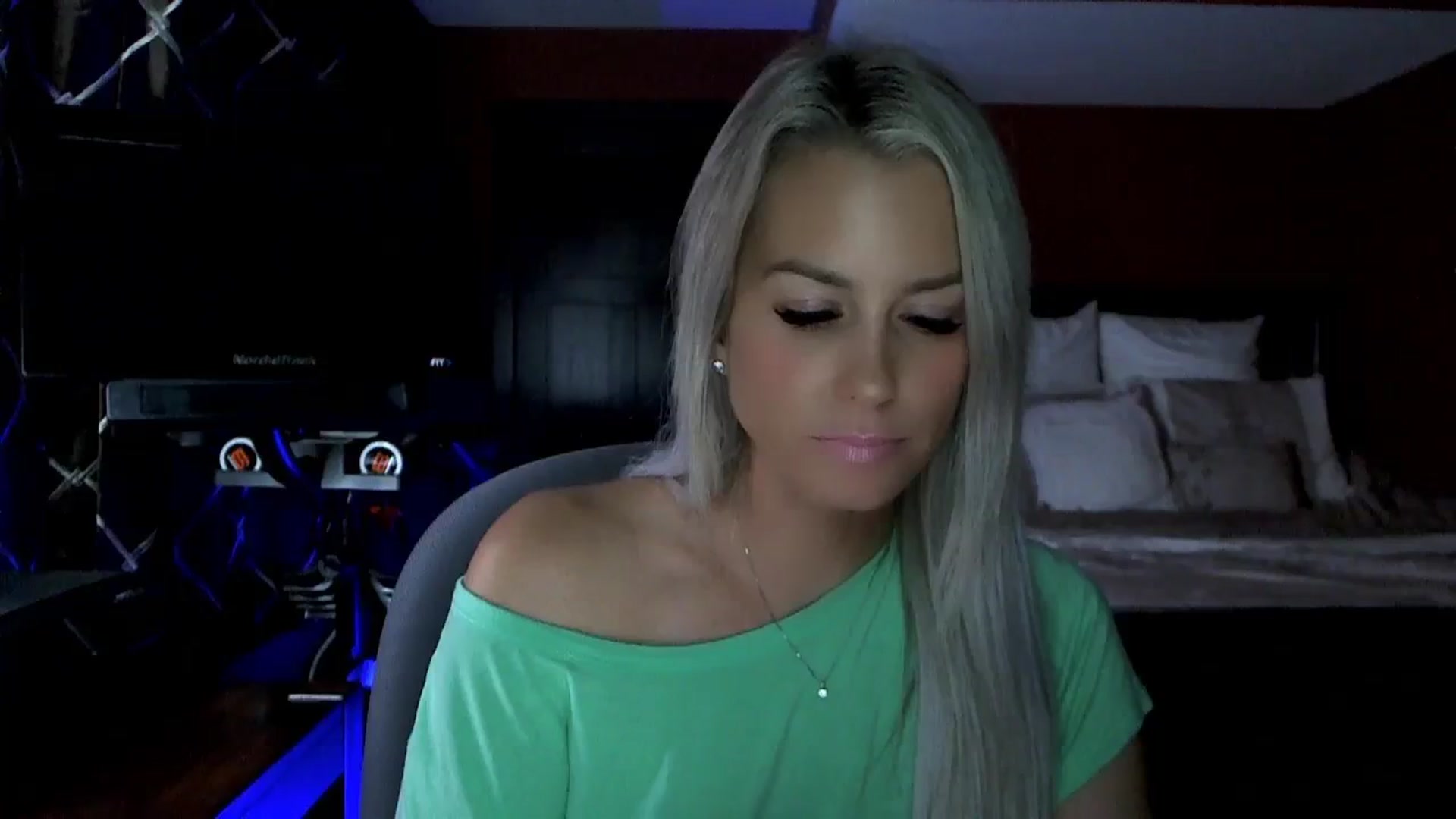 Gallery image thumbnail from Cora9's myfreecams stream on, 09/11/2023, 04:53 image 19 of 20