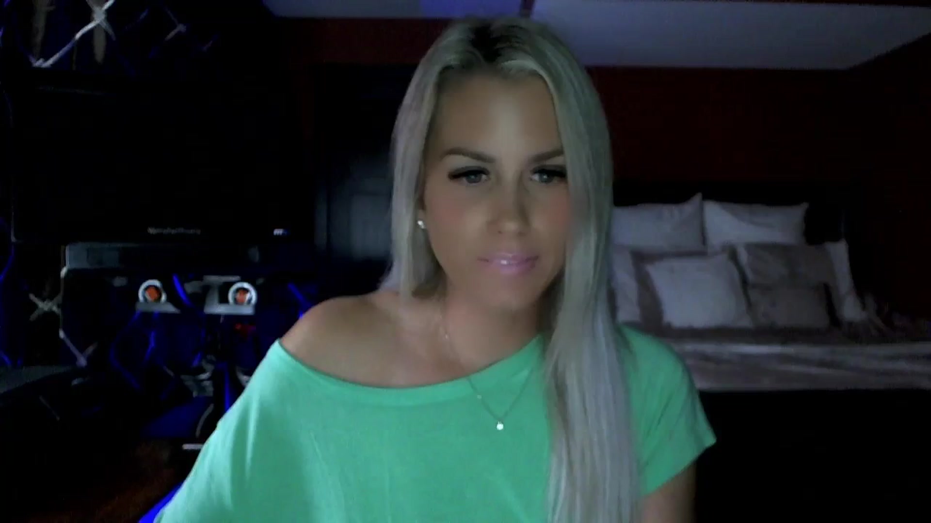 Gallery image thumbnail from Cora9's myfreecams stream on, 09/11/2023, 04:53 image 11 of 20