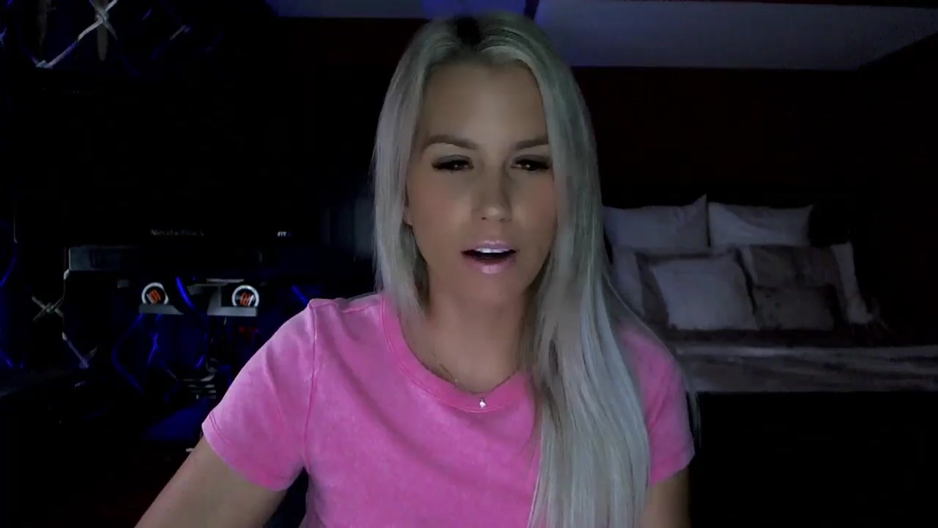 Gallery image thumbnail from Cora9's myfreecams stream on, 09/12/2023, 04:19 image 7 of 20