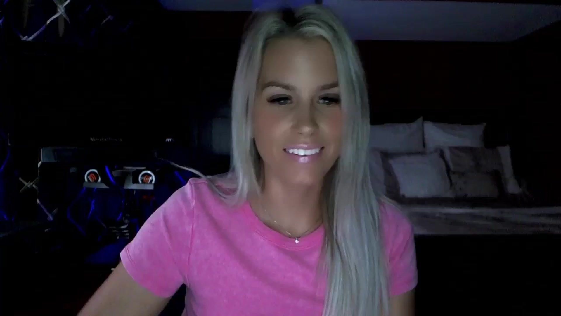 Gallery image thumbnail from Cora9's myfreecams stream on, 09/12/2023, 04:19 image 18 of 20