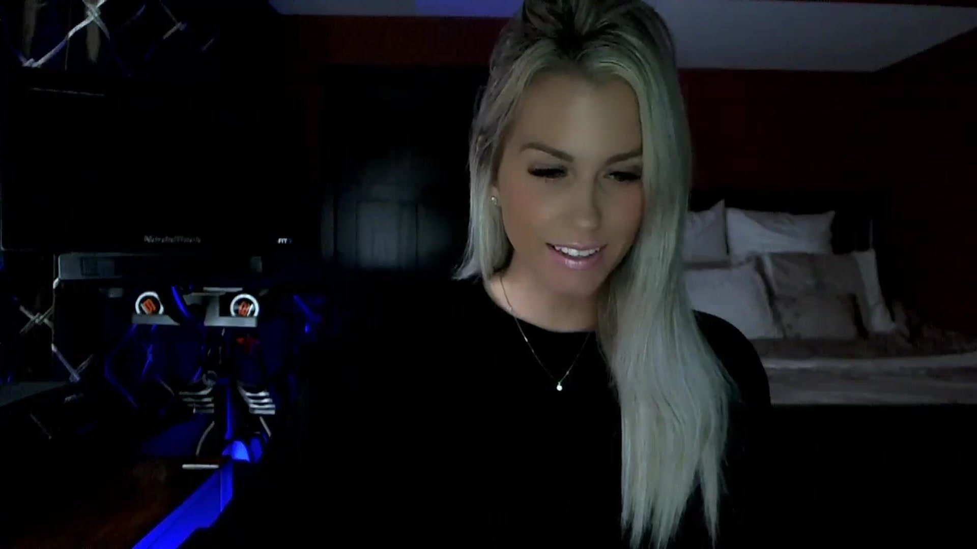 Gallery image thumbnail from Cora9's myfreecams stream on, 09/13/2023, 04:20 image 18 of 20