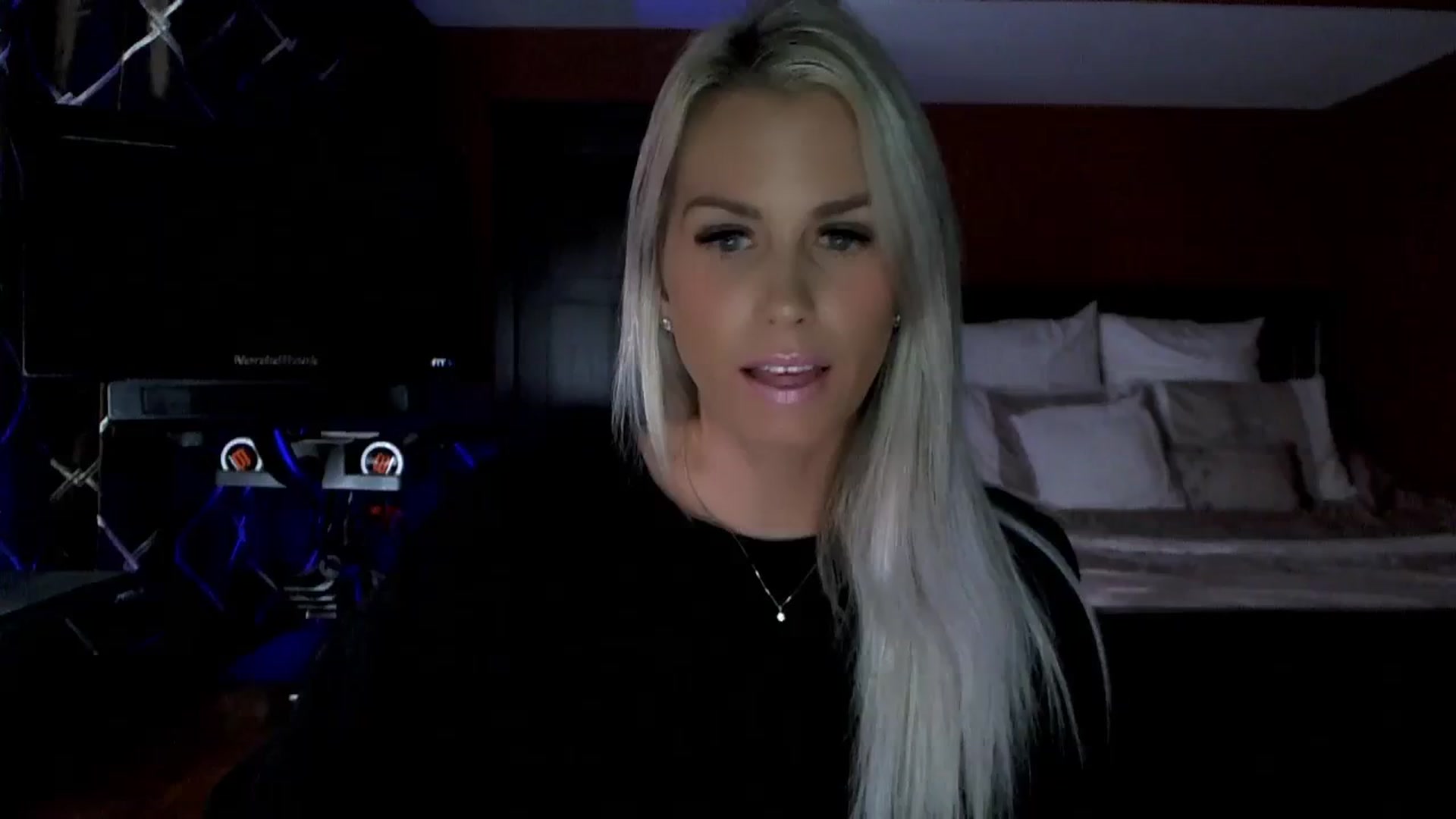 Gallery image thumbnail from Cora9's myfreecams stream on, 09/13/2023, 04:20 image 1 of 20