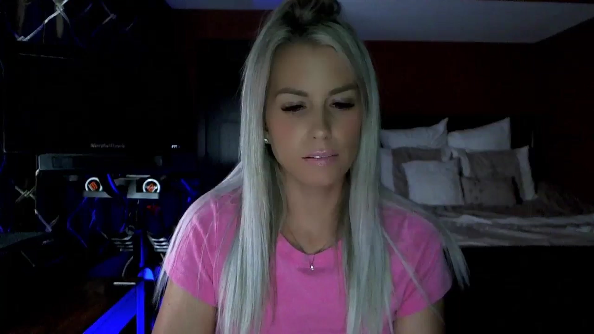 Gallery image thumbnail from Cora9's myfreecams stream on, 09/15/2023, 04:44 image 12 of 20