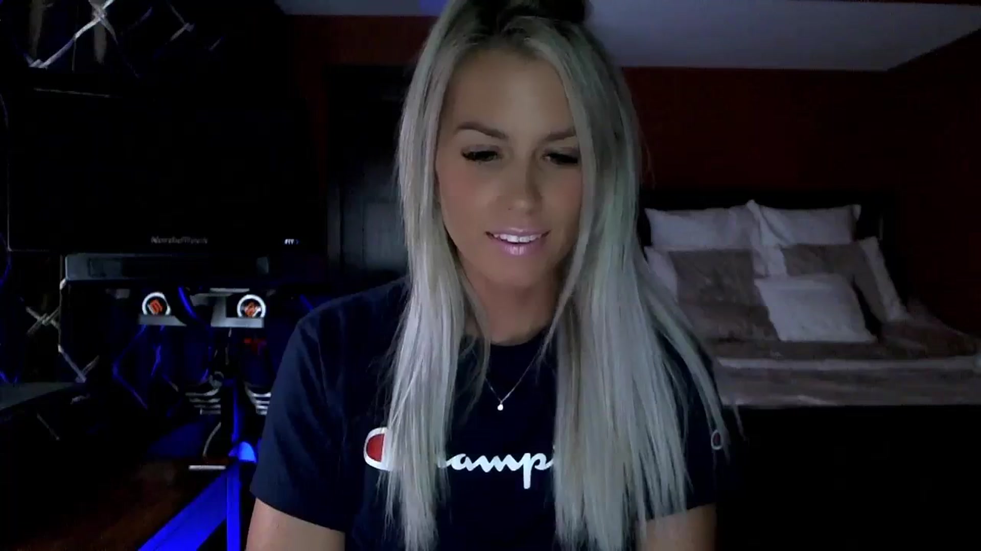 Gallery image thumbnail from Cora9's myfreecams stream on, 09/18/2023, 05:18 image 12 of 20