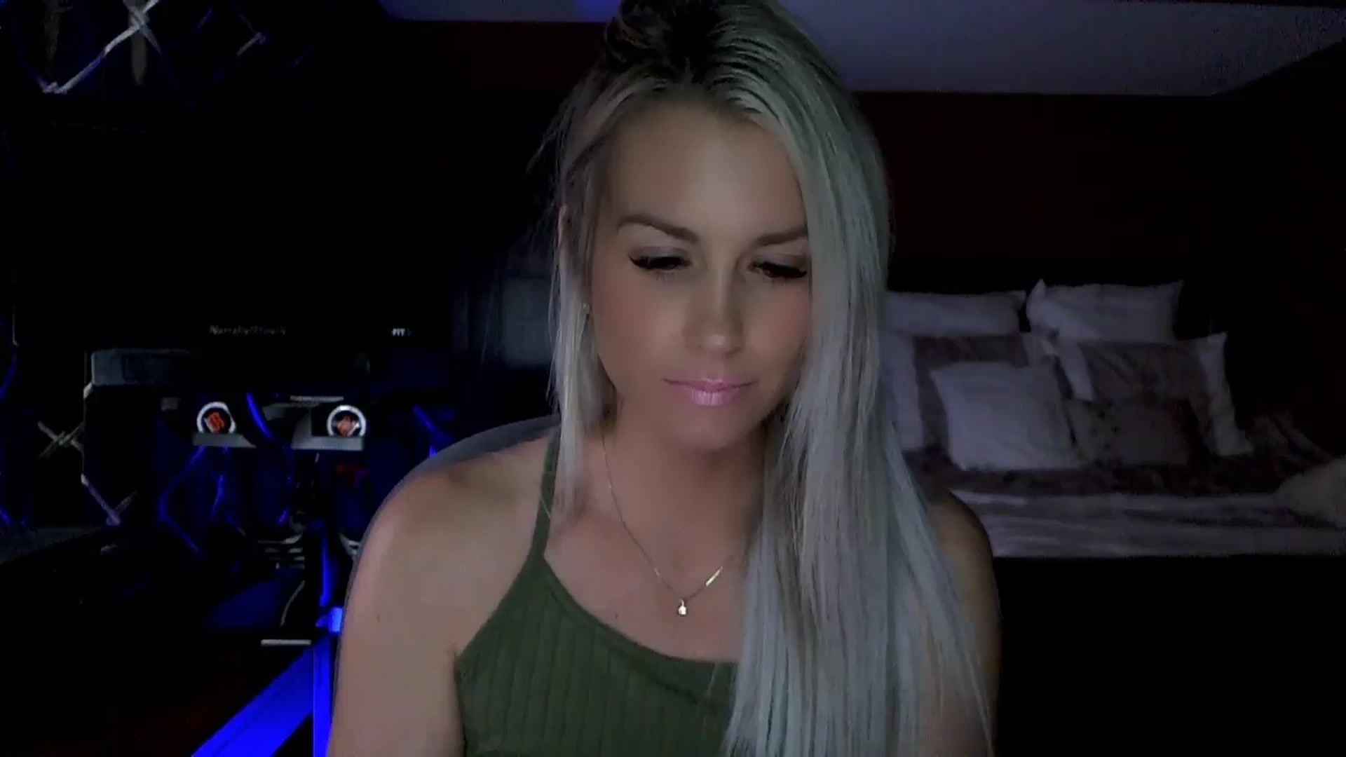 Gallery image thumbnail from Cora9's myfreecams stream on, 09/20/2023, 04:33 image 8 of 20