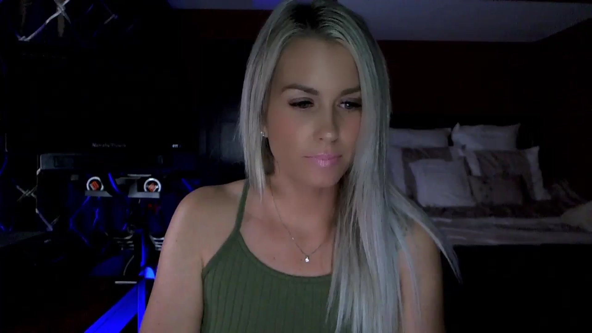 Gallery image thumbnail from Cora9's myfreecams stream on, 09/20/2023, 04:33 image 3 of 20