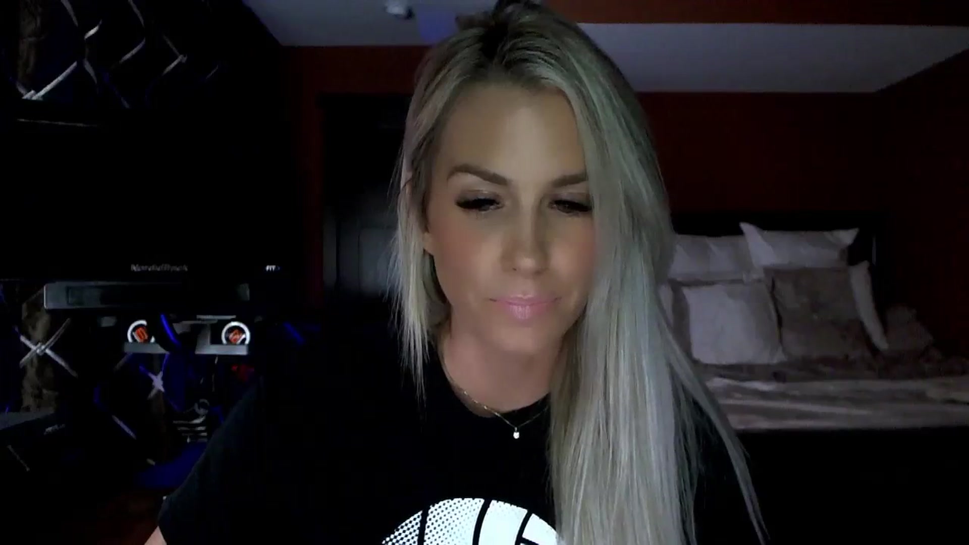 Gallery image thumbnail from Cora9's myfreecams stream on, 09/27/2023, 04:20 image 8 of 20