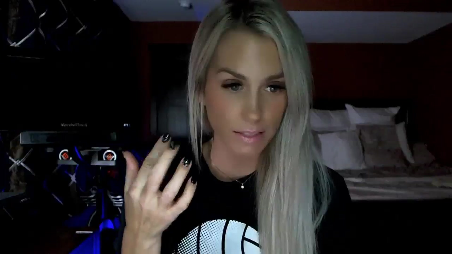 Gallery image thumbnail from Cora9's myfreecams stream on, 09/27/2023, 04:20 image 9 of 20