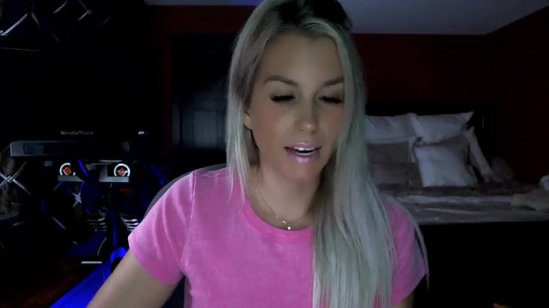 Gallery image thumbnail from Cora9's myfreecams stream on, 09/28/2023, 04:57 image 3 of 20