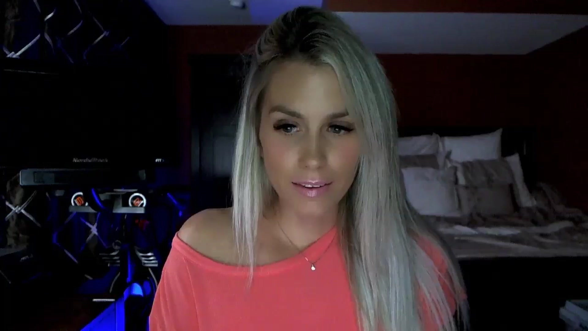 Gallery image thumbnail from Cora9's myfreecams stream on, 10/03/2023, 04:58 image 11 of 20