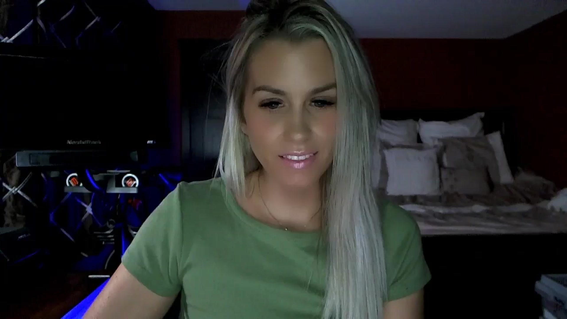 Gallery image thumbnail from Cora9's myfreecams stream on, 10/05/2023, 05:32 image 5 of 20