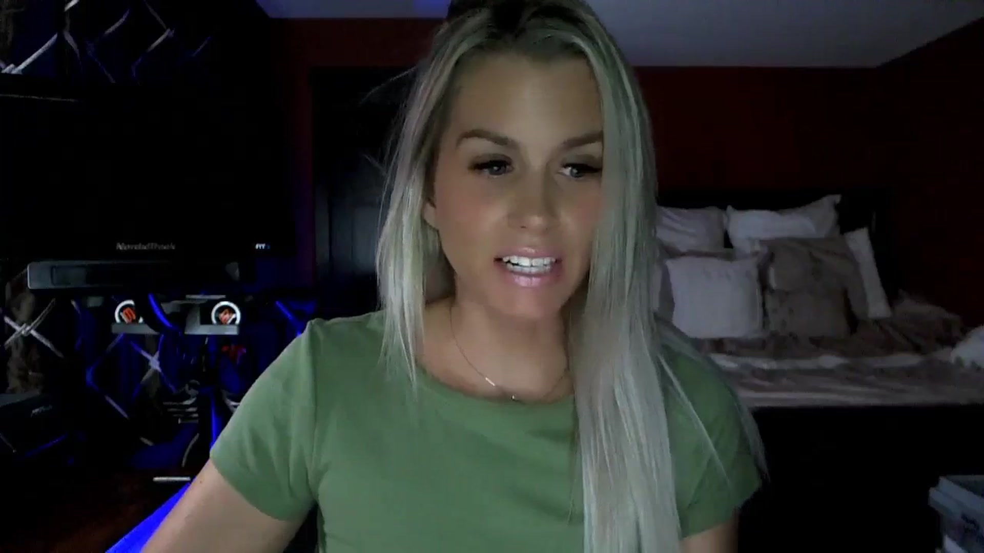 Gallery image thumbnail from Cora9's myfreecams stream on, 10/05/2023, 05:32 image 7 of 20
