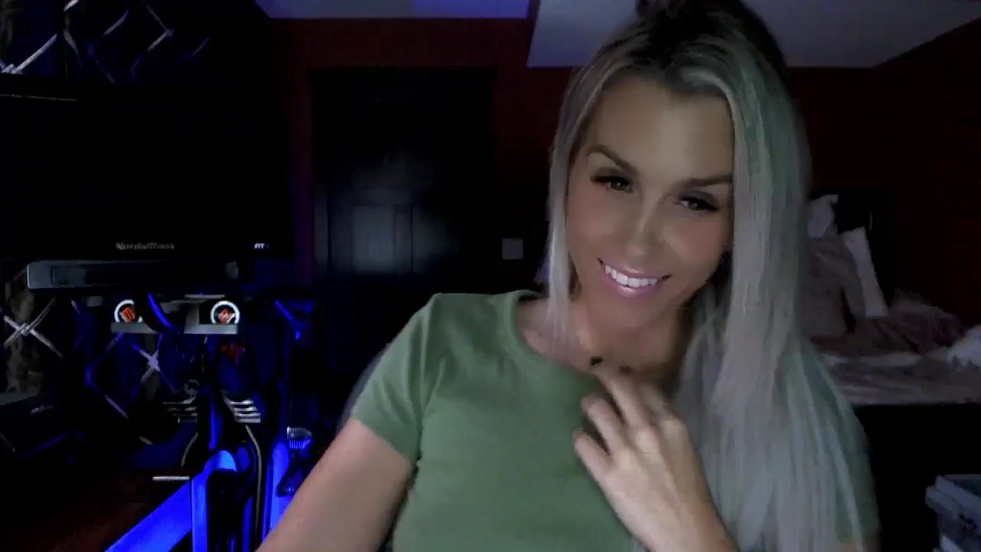 Gallery image thumbnail from Cora9's myfreecams stream on, 10/05/2023, 05:32 image 19 of 20