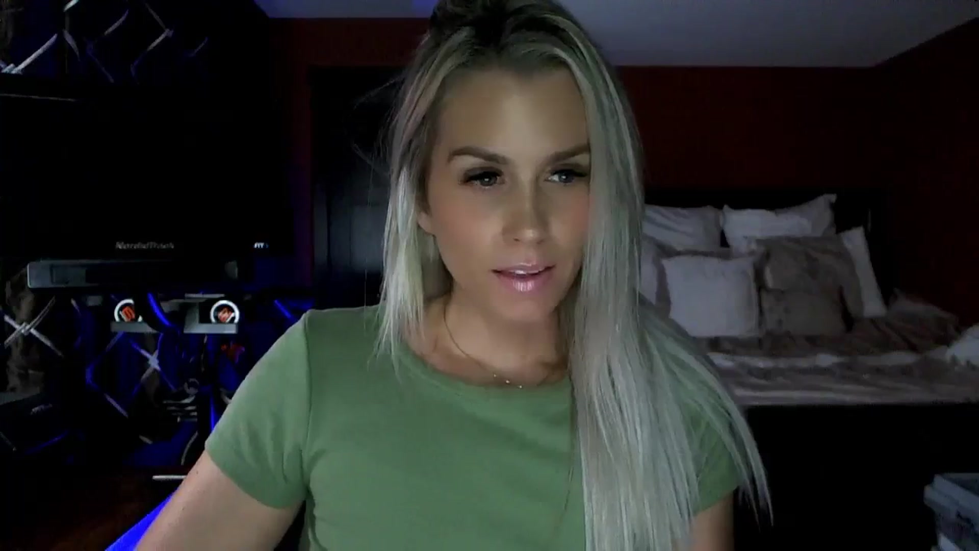 Gallery image thumbnail from Cora9's myfreecams stream on, 10/05/2023, 05:32 image 6 of 20