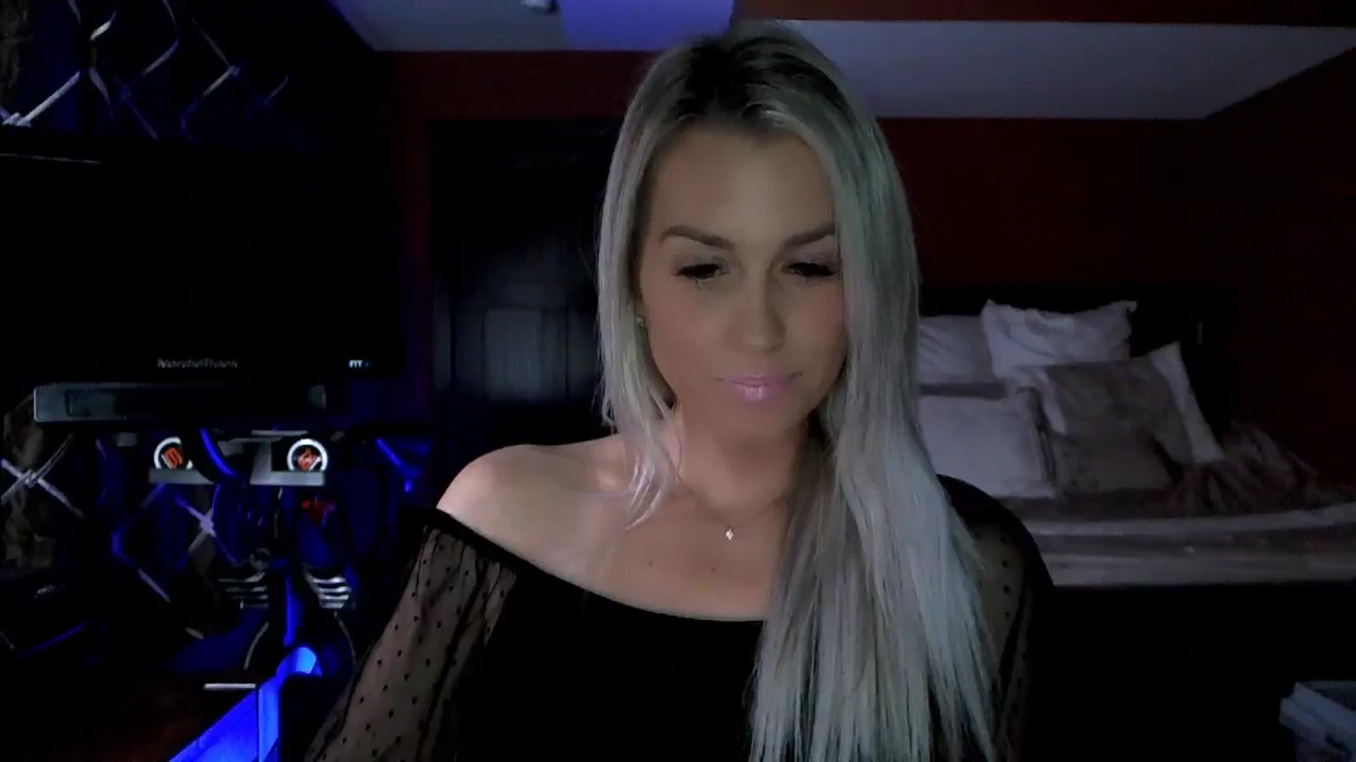 Gallery image thumbnail from Cora9's myfreecams stream on, 10/09/2023, 05:49 image 8 of 20