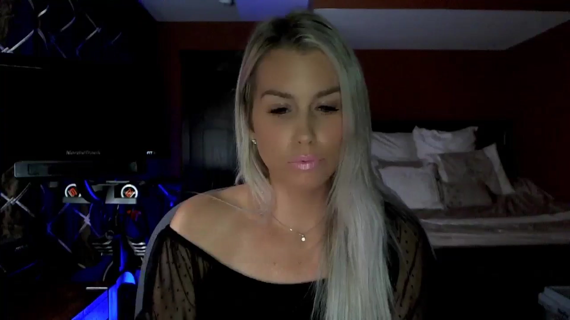 Gallery image thumbnail from Cora9's myfreecams stream on, 10/09/2023, 05:49 image 5 of 20