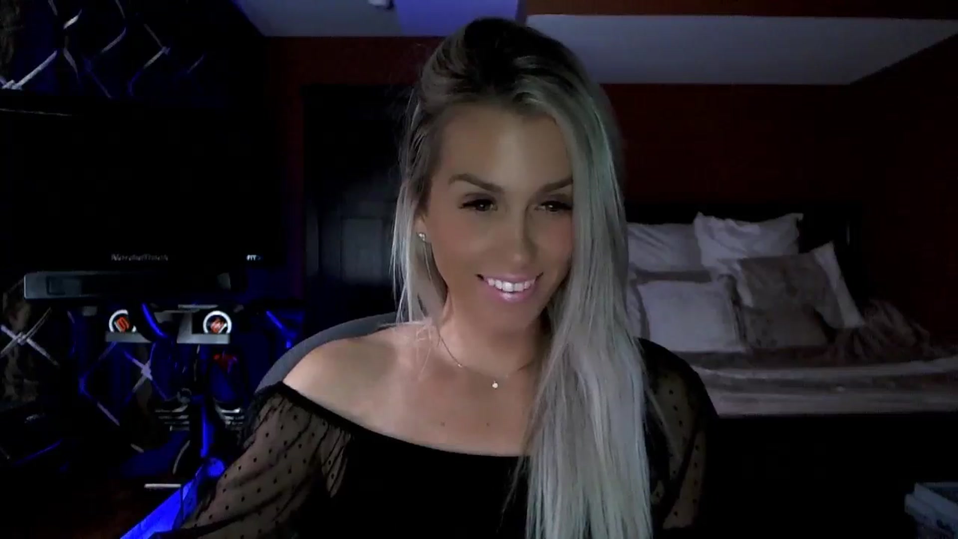 Gallery image thumbnail from Cora9's myfreecams stream on, 10/09/2023, 05:49 image 19 of 20