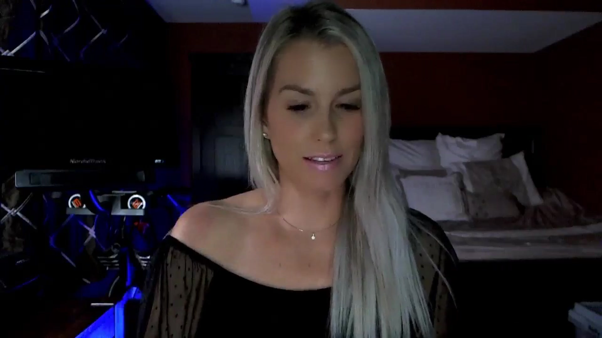 Gallery image thumbnail from Cora9's myfreecams stream on, 10/09/2023, 05:49 image 7 of 20