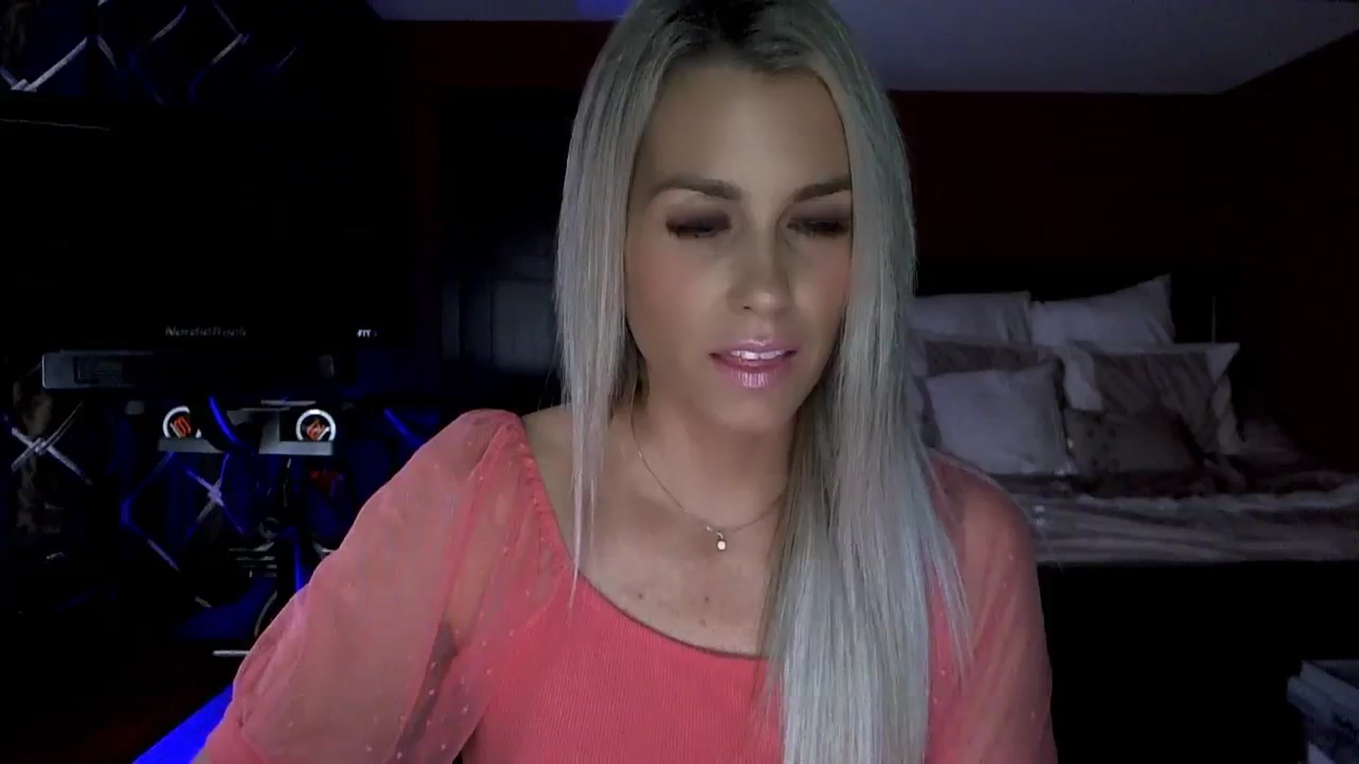 Gallery image thumbnail from Cora9's myfreecams stream on, 10/13/2023, 03:44 image 2 of 20
