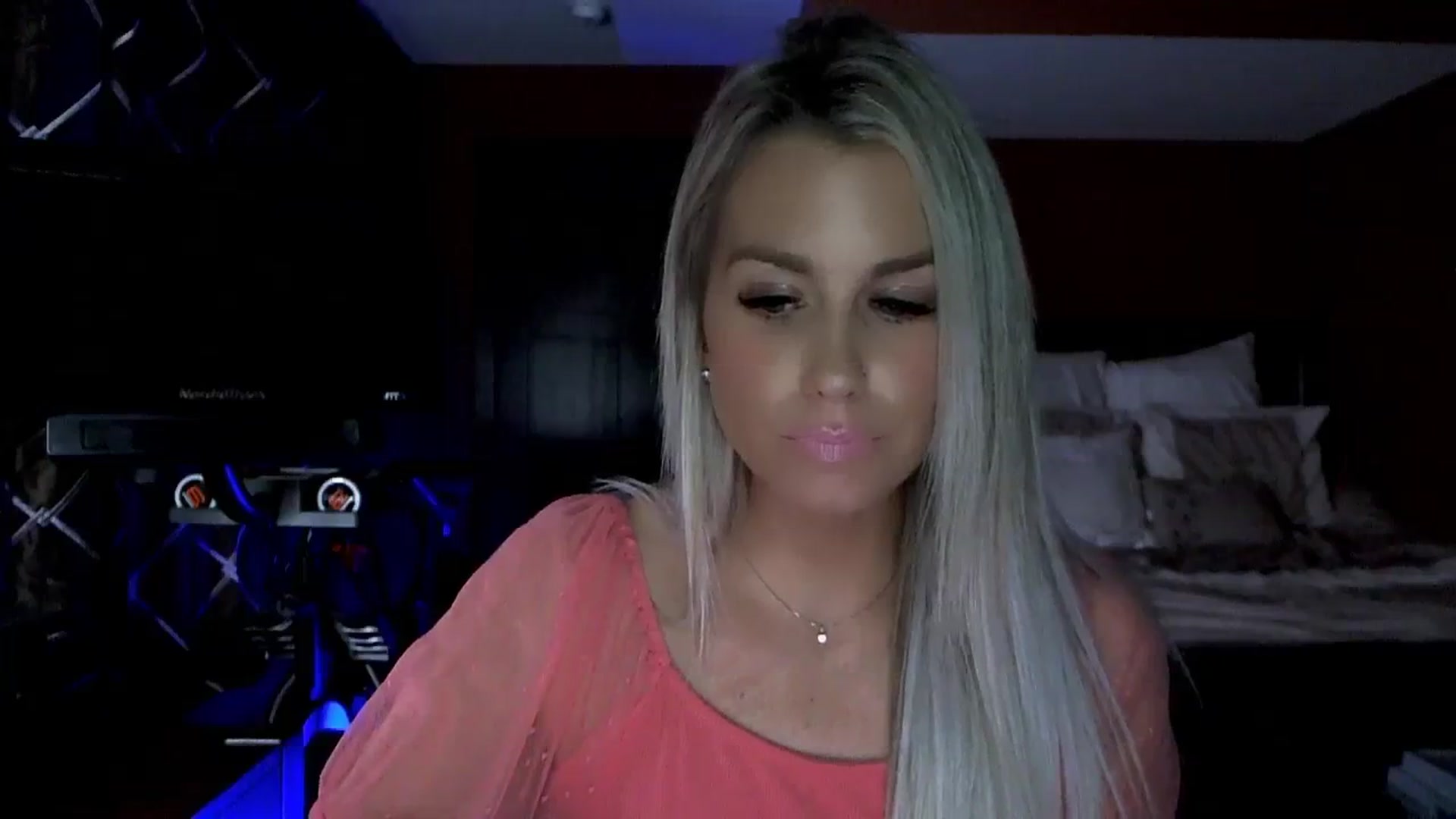 Gallery image thumbnail from Cora9's myfreecams stream on, 10/13/2023, 05:01 image 13 of 20