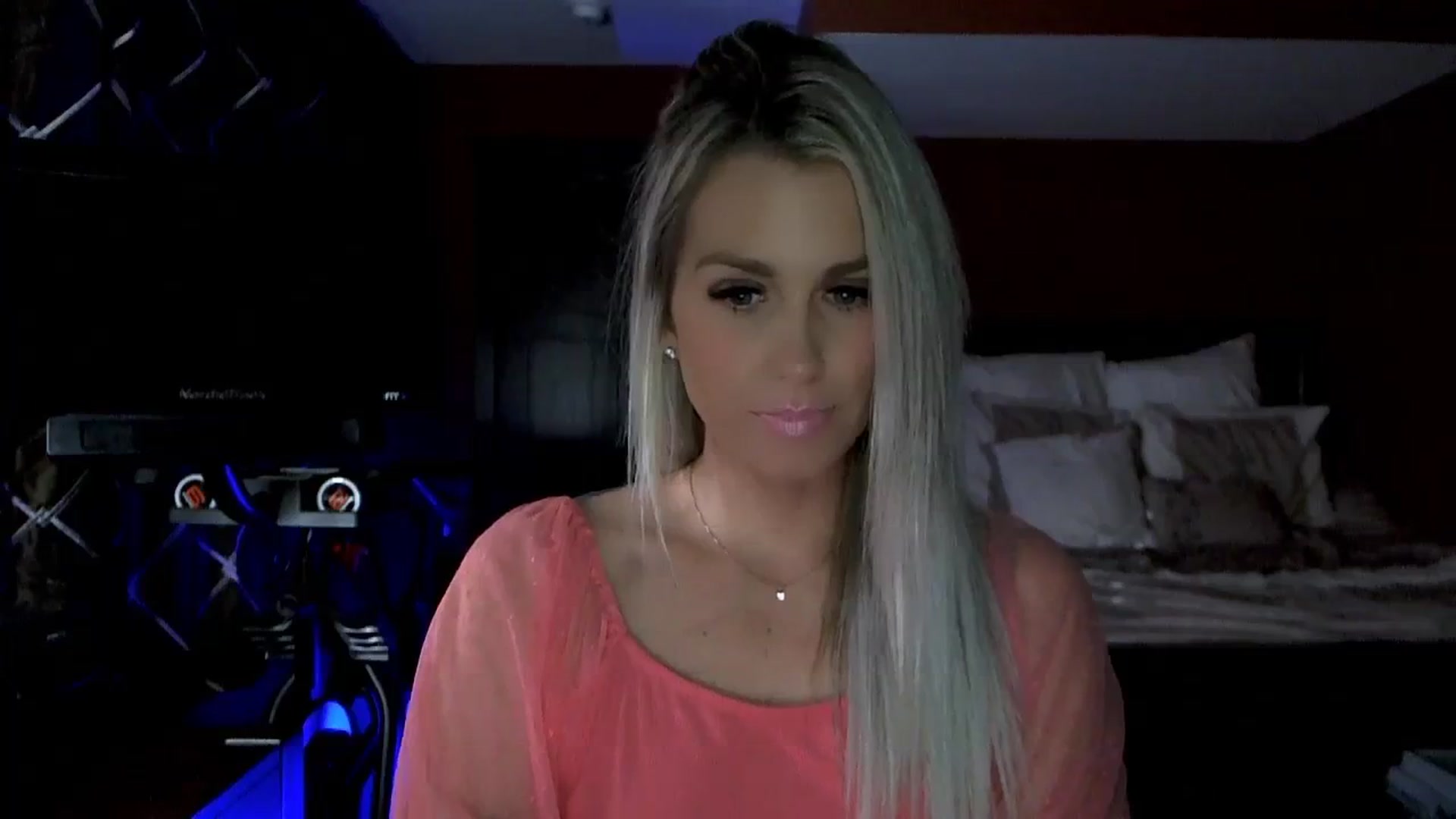 Gallery image thumbnail from Cora9's myfreecams stream on, 10/13/2023, 05:55 image 2 of 20