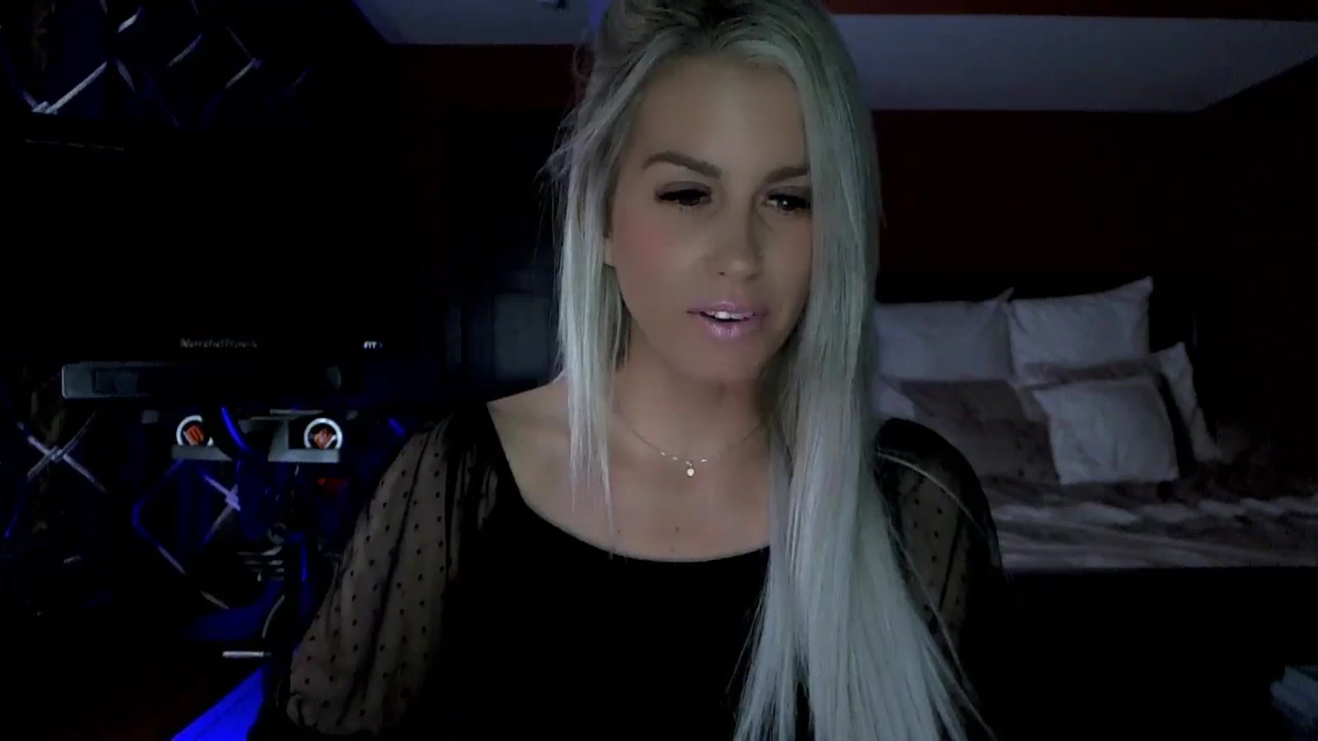 Gallery image thumbnail from Cora9's myfreecams stream on, 10/20/2023, 05:39 image 8 of 20