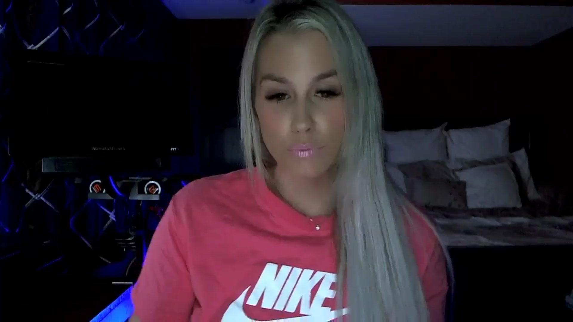 Gallery image thumbnail from Cora9's myfreecams stream on, 10/23/2023, 03:52 image 2 of 20