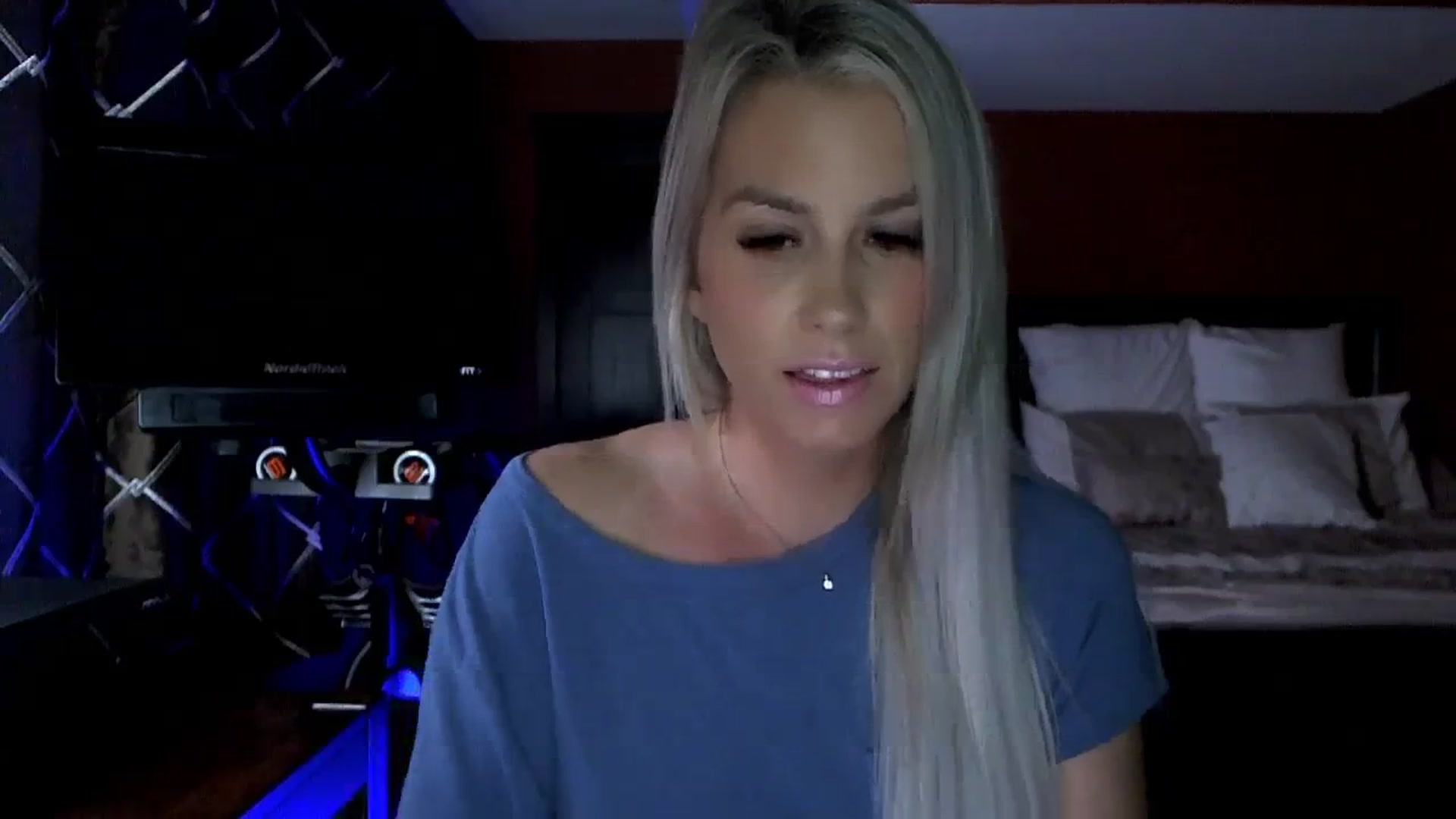 Gallery image thumbnail from Cora9's myfreecams stream on, 10/27/2023, 04:23 image 8 of 20