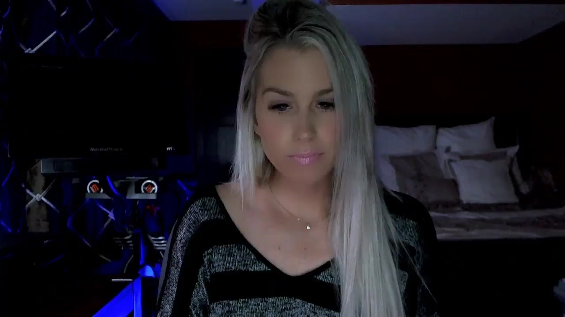 Gallery image thumbnail from Cora9's myfreecams stream on, 11/06/2023, 06:21 image 15 of 20