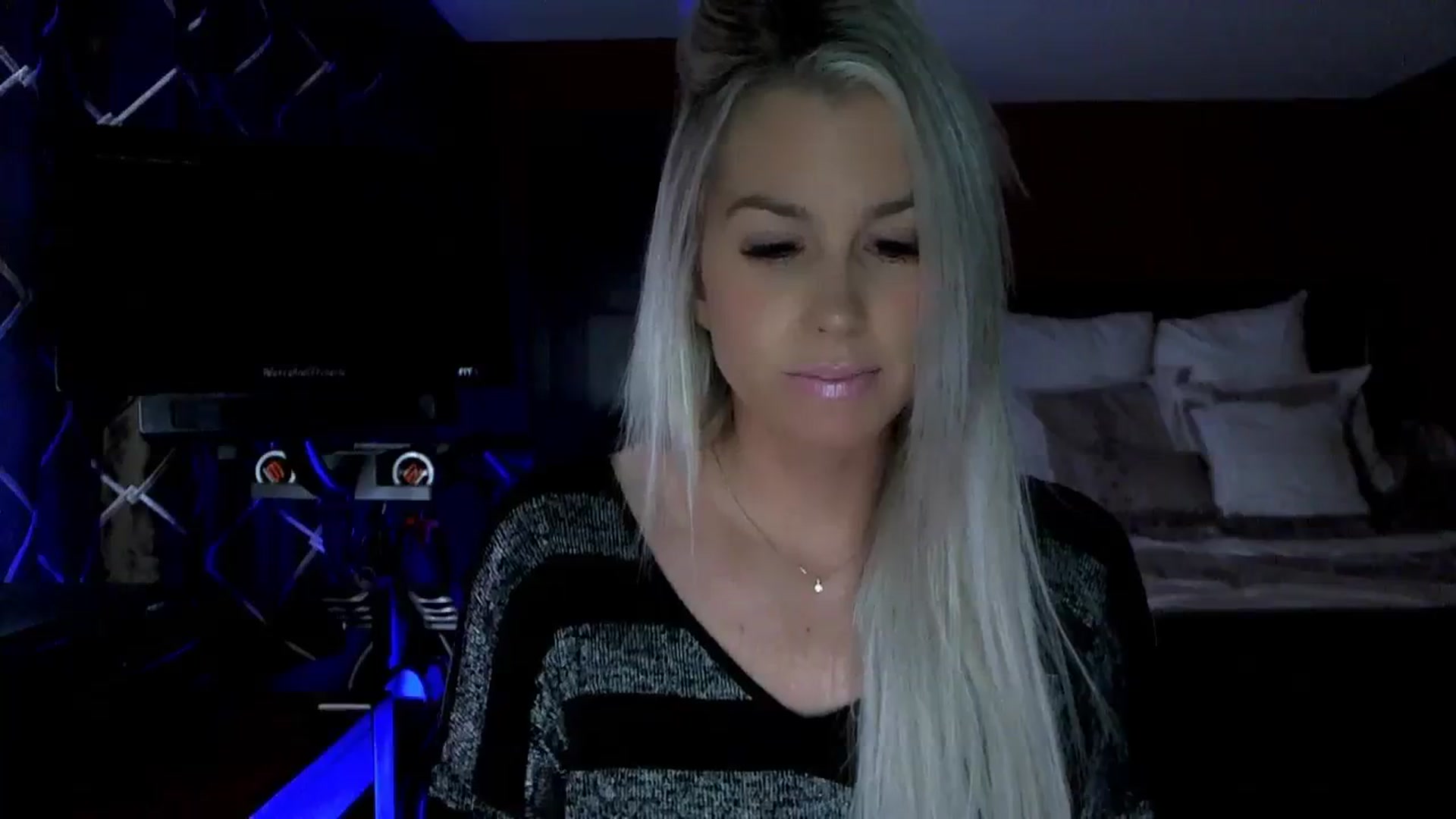 Gallery image thumbnail from Cora9's myfreecams stream on, 11/06/2023, 06:21 image 2 of 20
