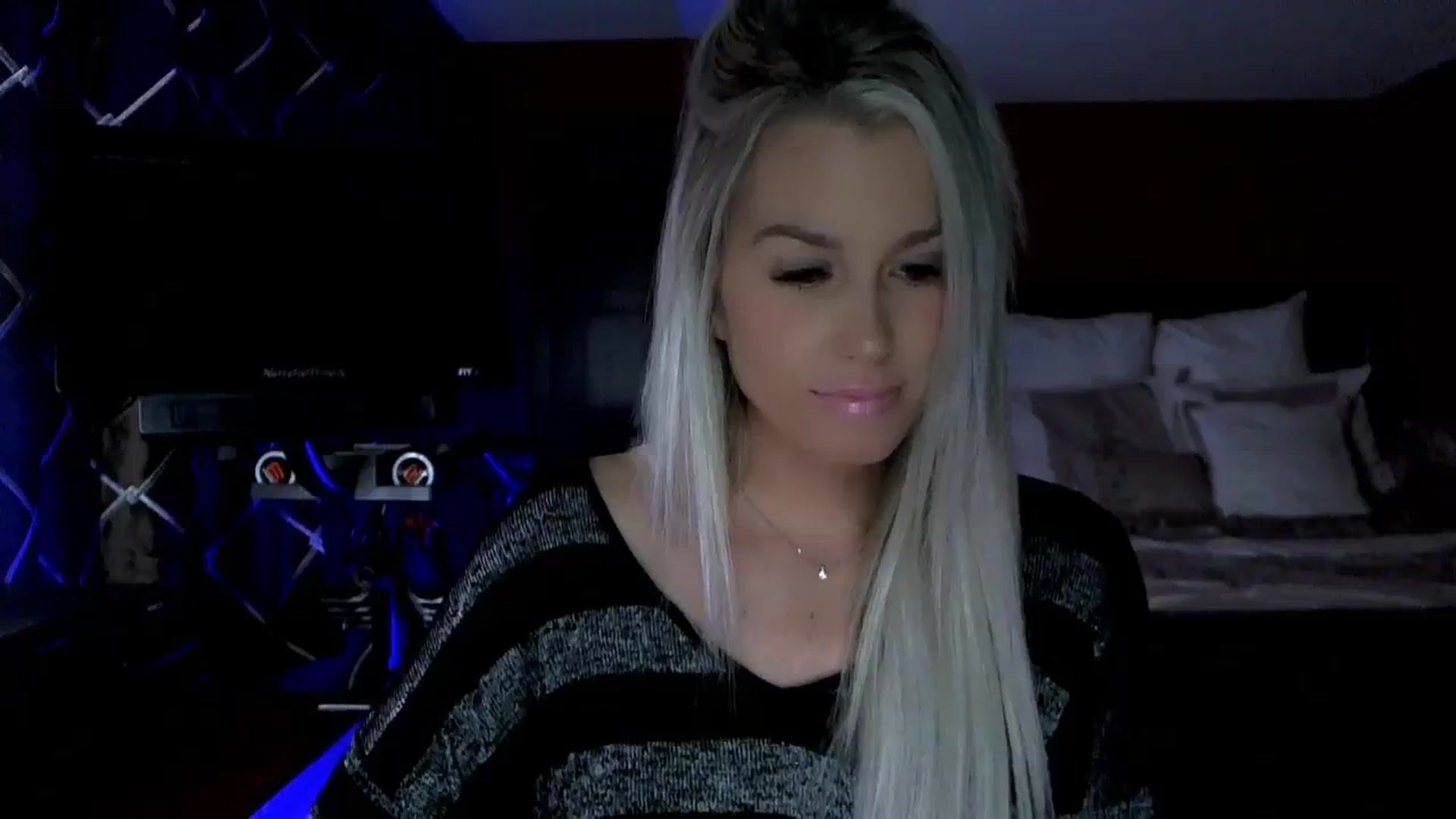 Gallery image thumbnail from Cora9's myfreecams stream on, 11/06/2023, 06:21 image 8 of 20