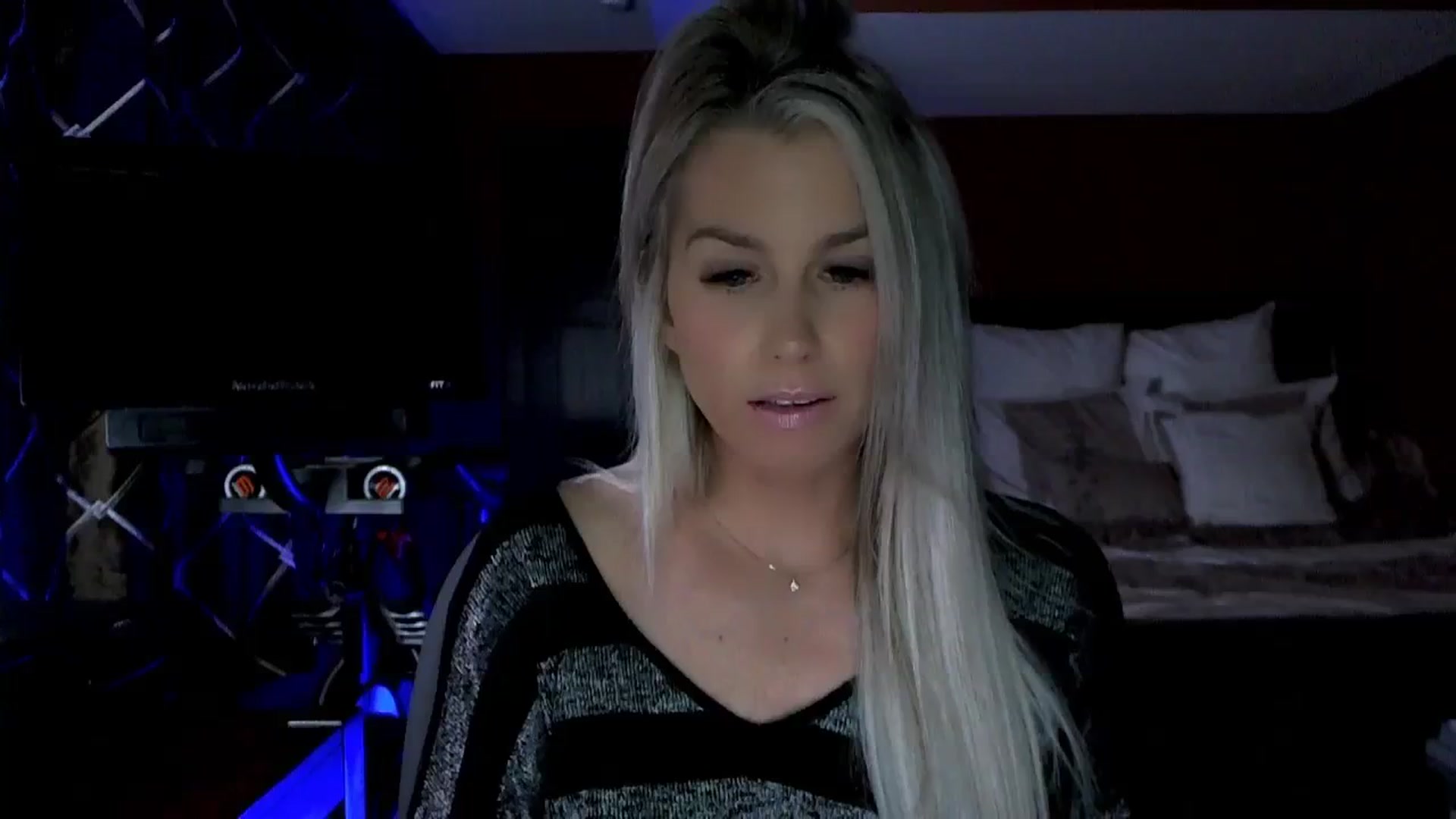Gallery image thumbnail from Cora9's myfreecams stream on, 11/06/2023, 06:21 image 17 of 20