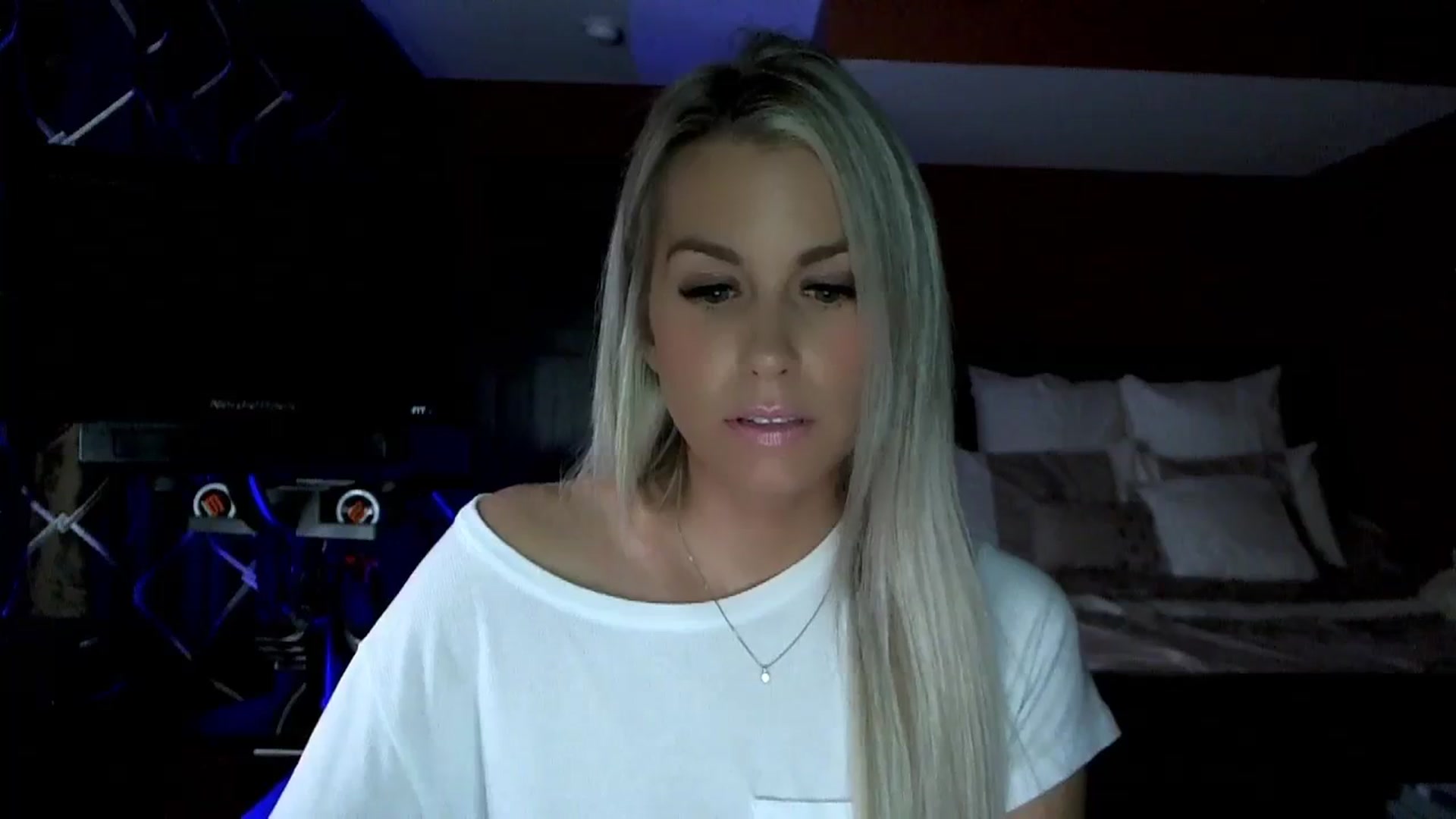 Gallery image thumbnail from Cora9's myfreecams stream on, 11/09/2023, 06:37 image 16 of 20