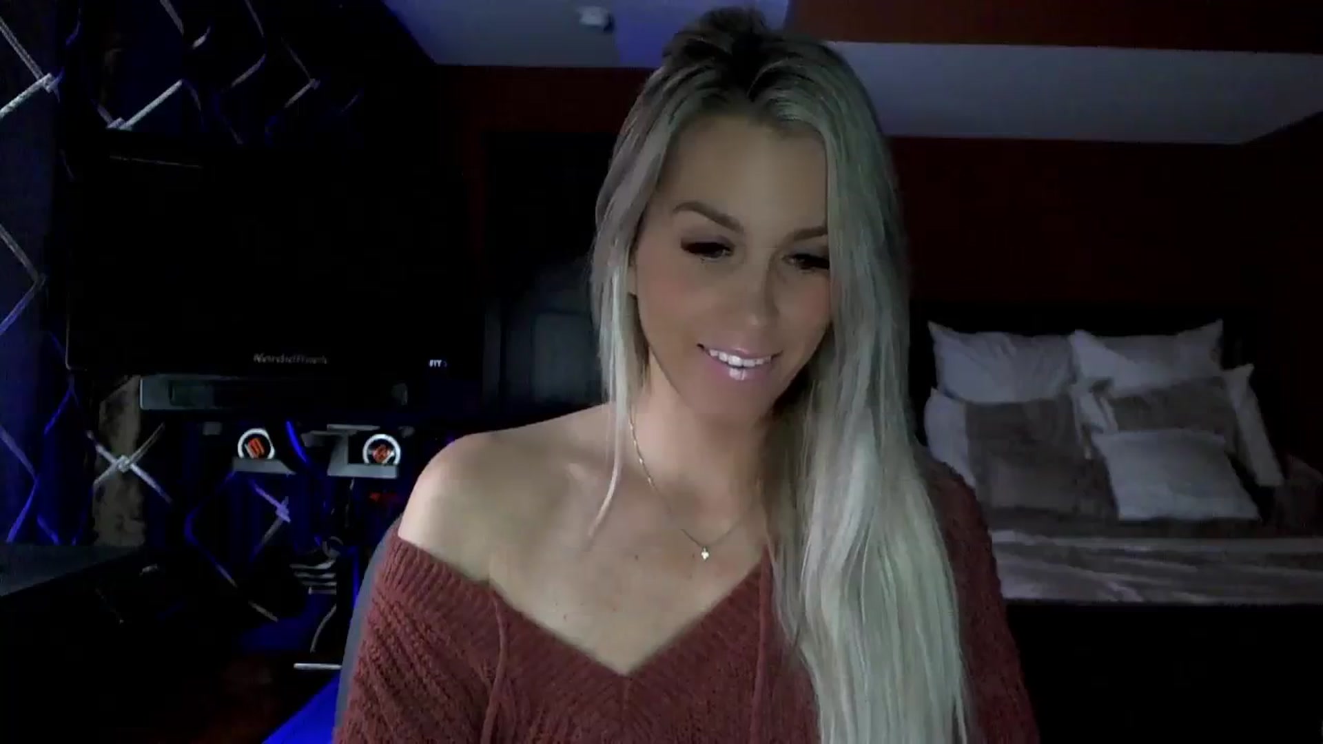 Gallery image thumbnail from Cora9's myfreecams stream on, 11/14/2023, 05:51 image 2 of 20