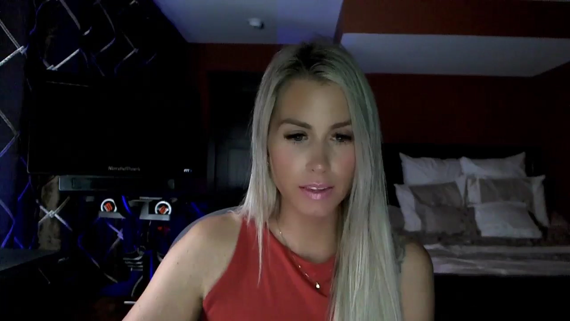 Gallery image thumbnail from Cora9's myfreecams stream on, 11/15/2023, 05:39 image 18 of 20