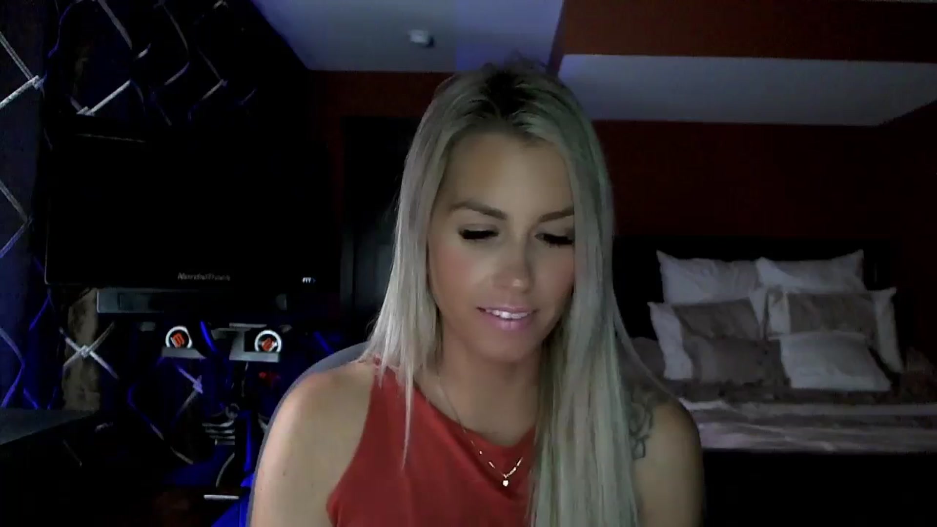 Gallery image thumbnail from Cora9's myfreecams stream on, 11/15/2023, 05:39 image 20 of 20