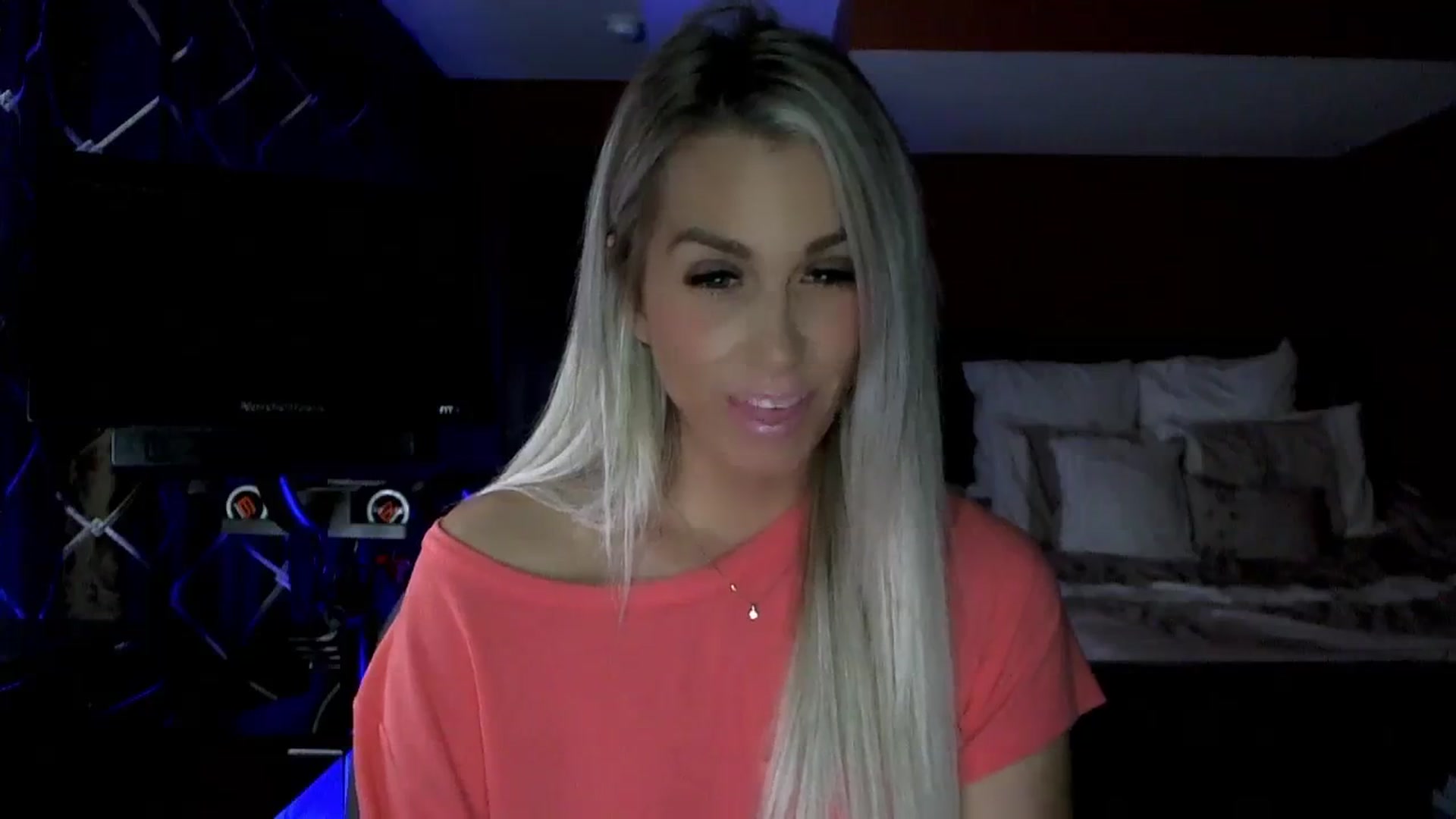 Gallery image thumbnail from Cora9's myfreecams stream on, 11/17/2023, 06:52 image 2 of 20