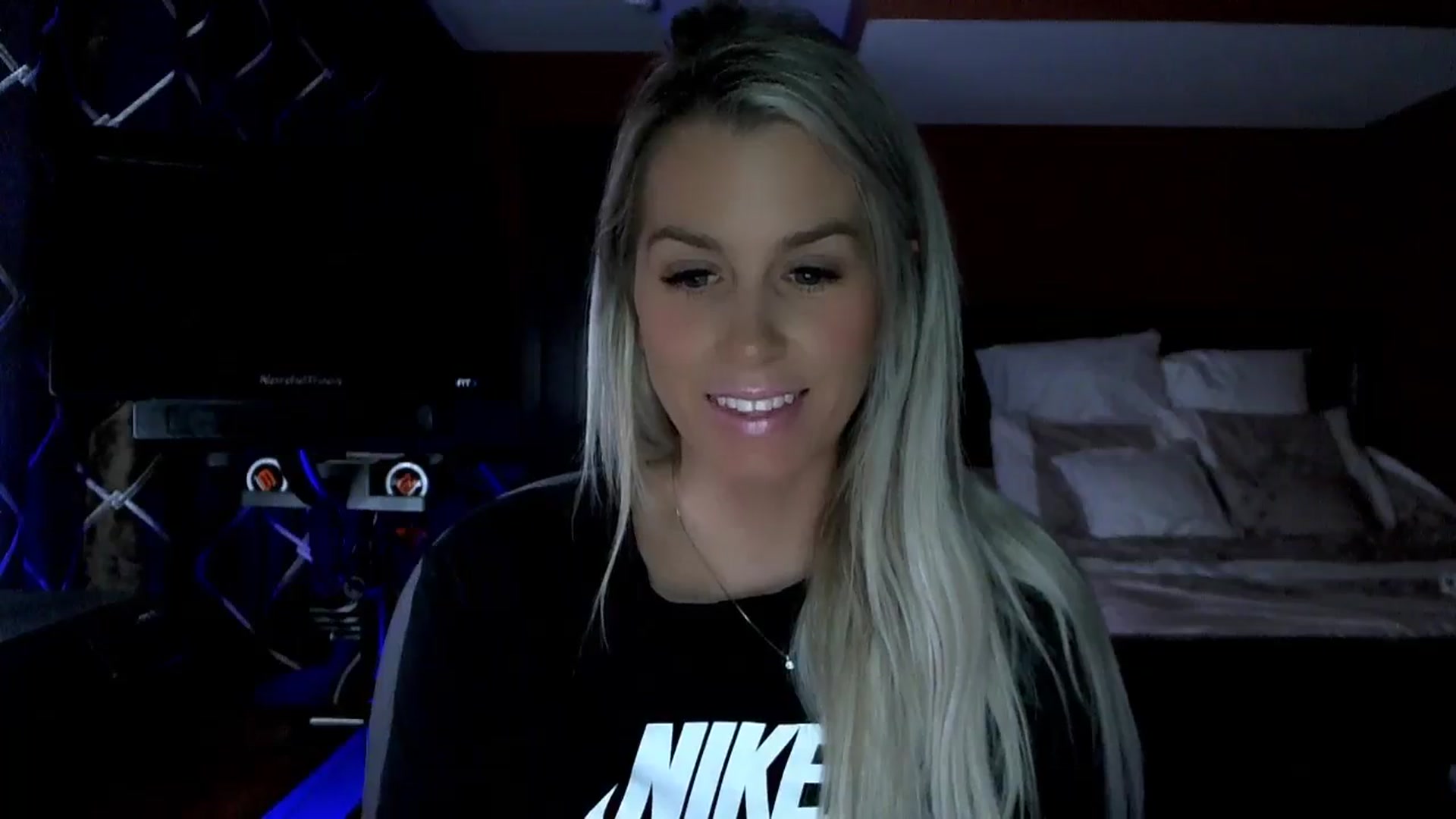 Gallery image thumbnail from Cora9's myfreecams stream on, 11/28/2023, 05:57 image 19 of 20