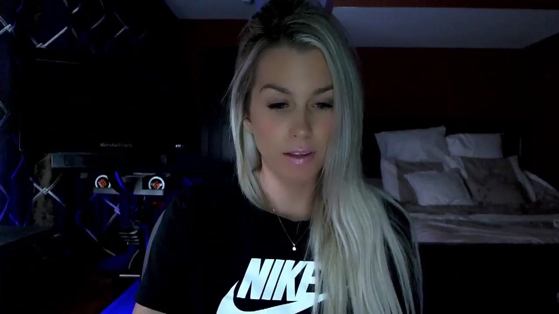 Gallery image thumbnail from Cora9's myfreecams stream on, 11/28/2023, 05:57 image 2 of 20