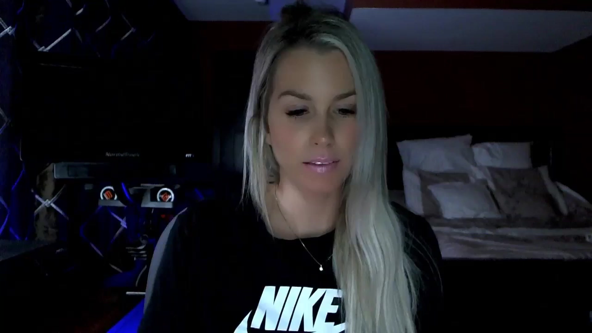 Gallery image thumbnail from Cora9's myfreecams stream on, 11/28/2023, 05:57 image 15 of 20