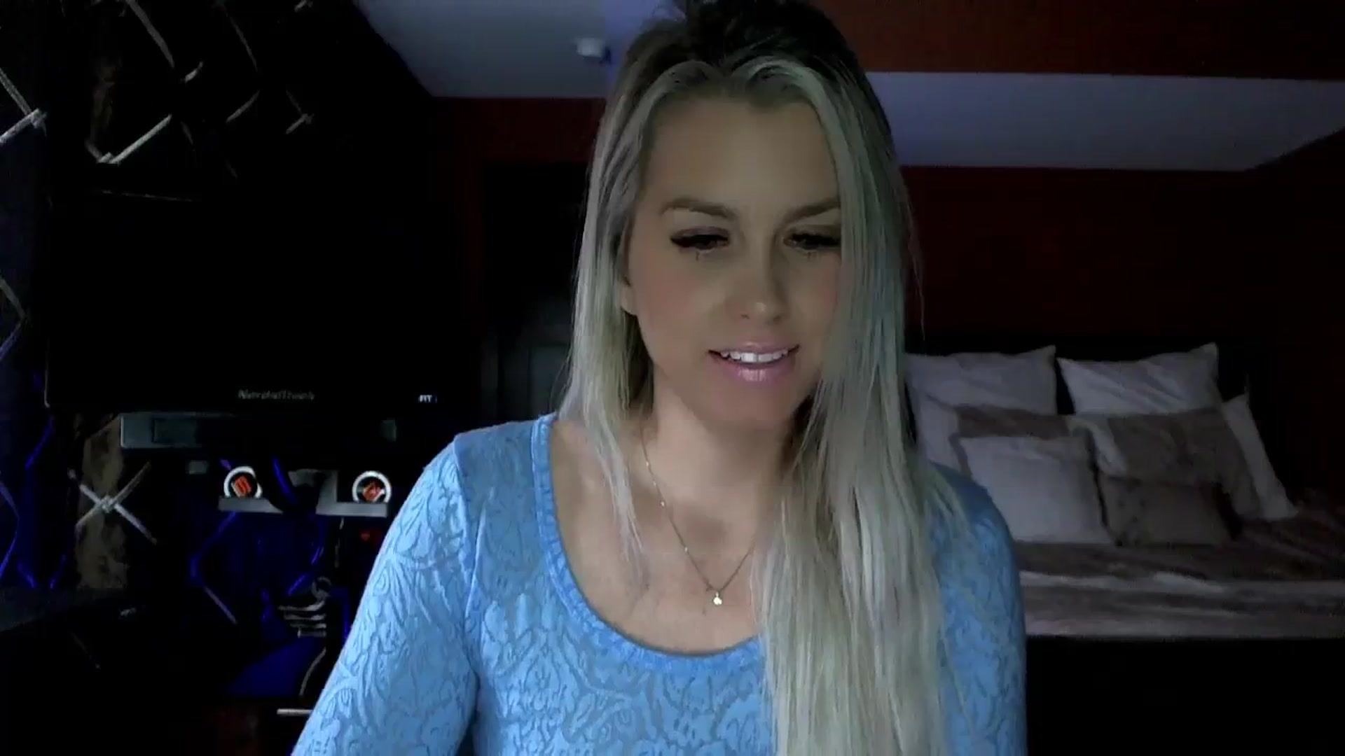Gallery image thumbnail from Cora9's myfreecams stream on, 01/04/2024, 06:19 image 10 of 20
