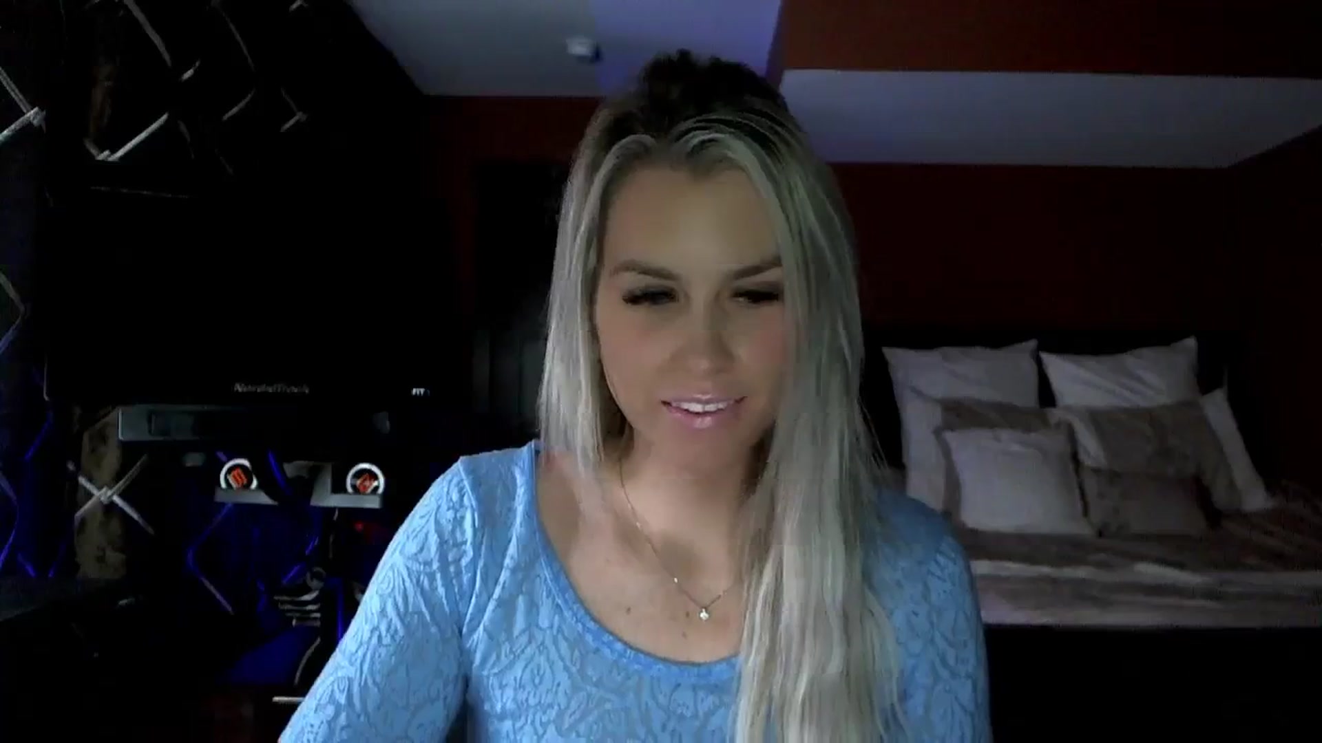 Gallery image thumbnail from Cora9's myfreecams stream on, 01/04/2024, 06:19 image 7 of 20