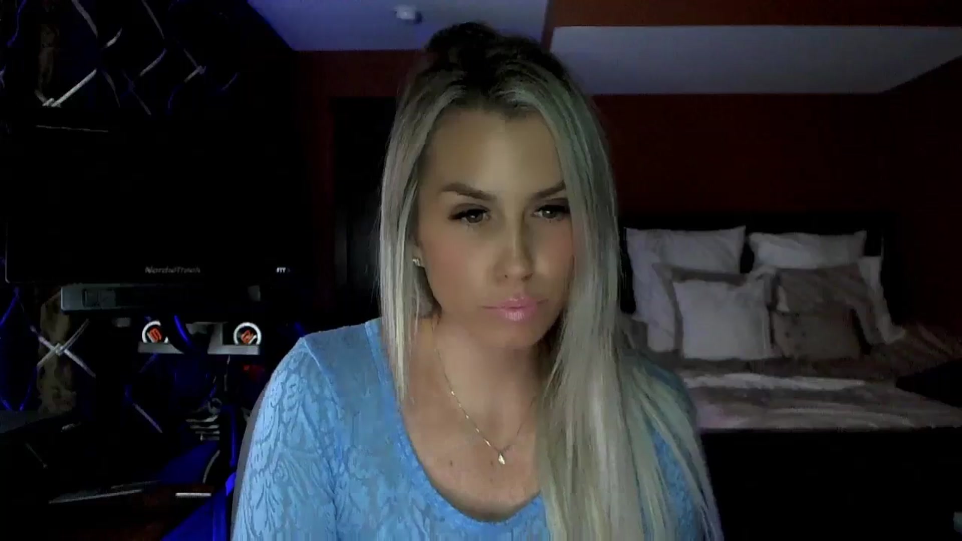 Gallery image thumbnail from Cora9's myfreecams stream on, 01/24/2024, 04:26 image 17 of 20
