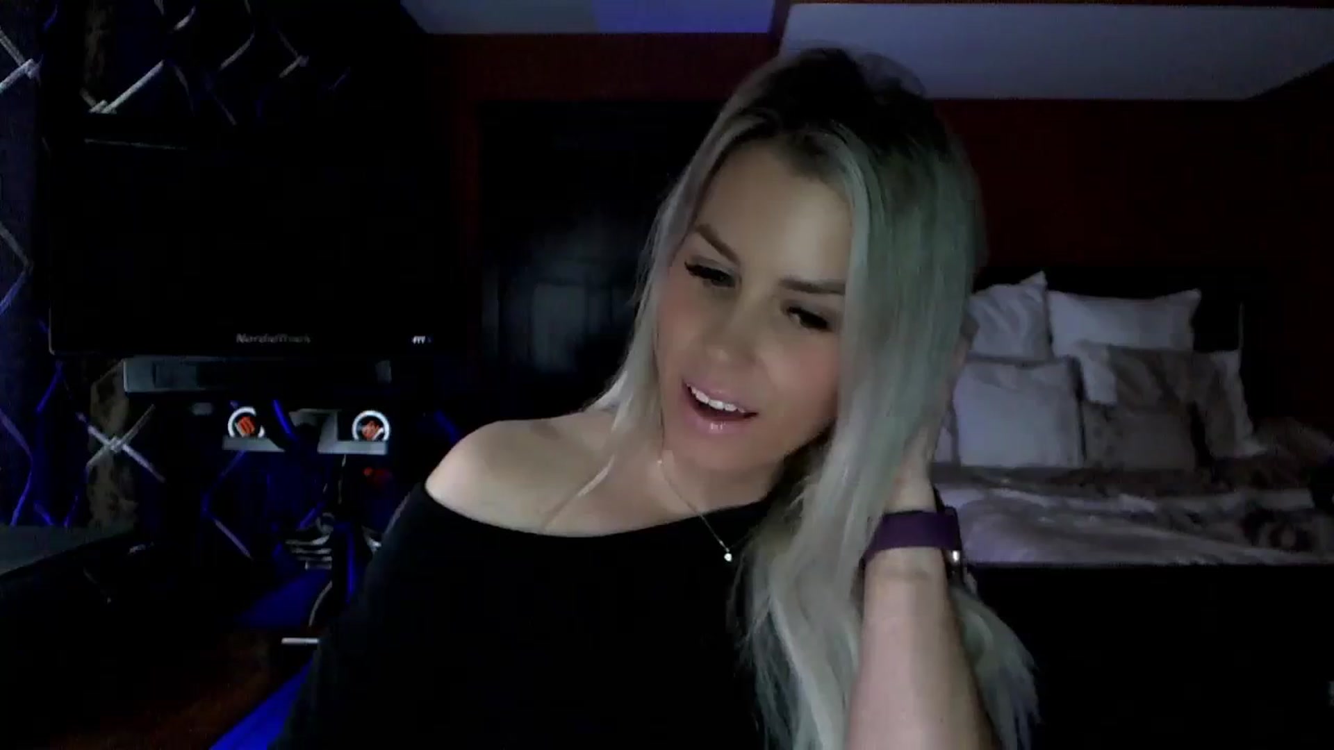 Gallery image thumbnail from Cora9's myfreecams stream on, 01/29/2024, 05:56 image 13 of 20