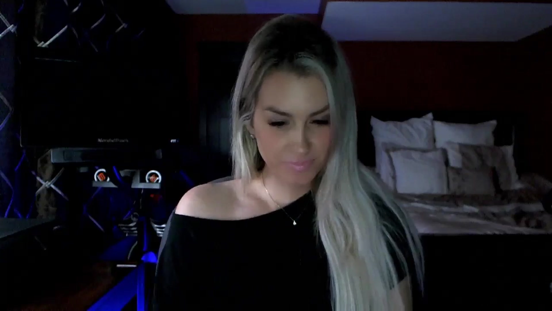 Gallery image thumbnail from Cora9's myfreecams stream on, 01/29/2024, 05:56 image 15 of 20