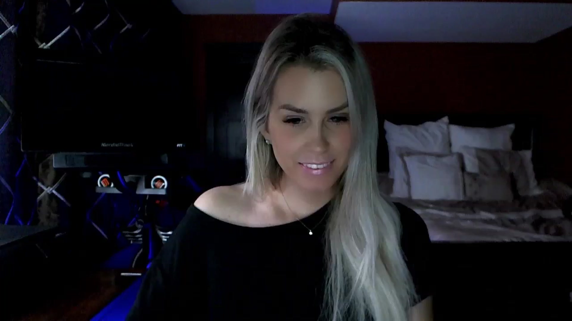 Gallery image thumbnail from Cora9's myfreecams stream on, 01/29/2024, 05:56 image 11 of 20